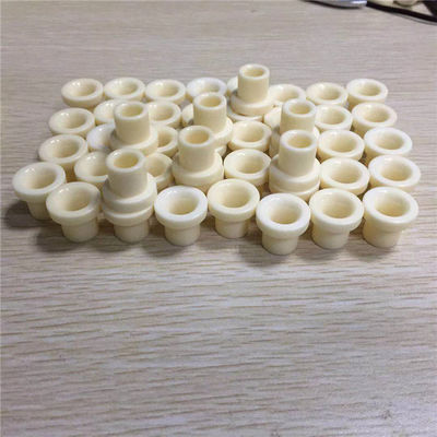 ダイヤモンドの磨かれたアルミナの陶磁器の部品は耐久性の精密アルミナの陶磁器の管を