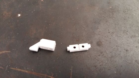 構造6.0g/Cm3ジルコニアの陶磁器の部品の精密回転部品