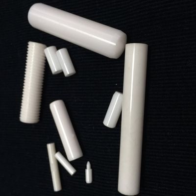 ZrO2 95%のジルコニアの陶磁器の棒の摩耗の産業抵抗200mm